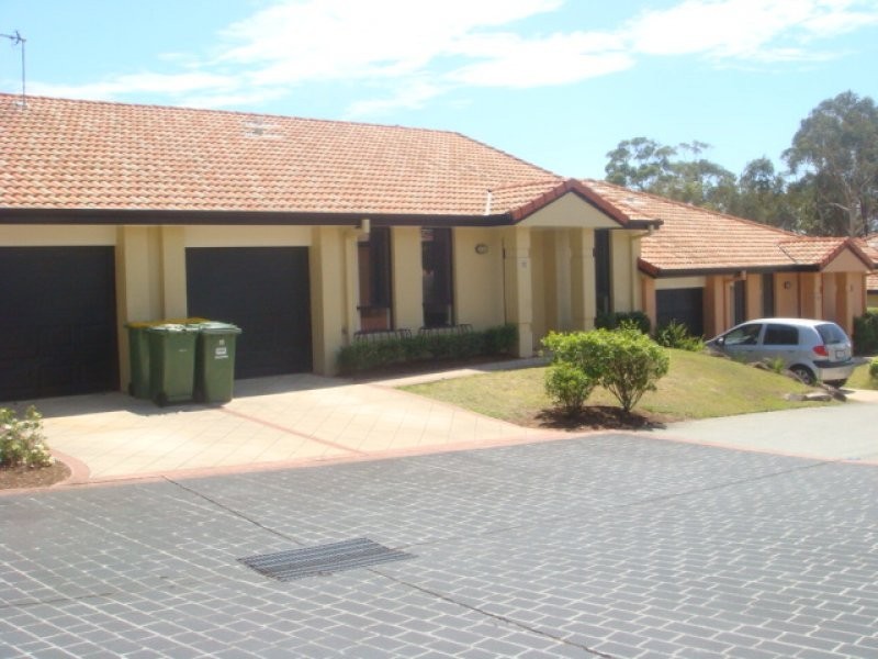 20 BROWN STREET, Labrador QLD 4215