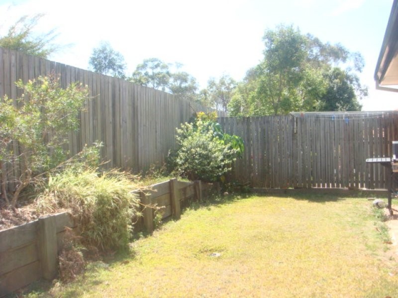 20 BROWN STREET, Labrador QLD 4215