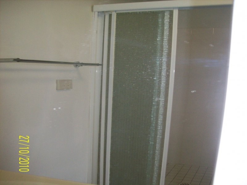 Clear Island Waters QLD 4226