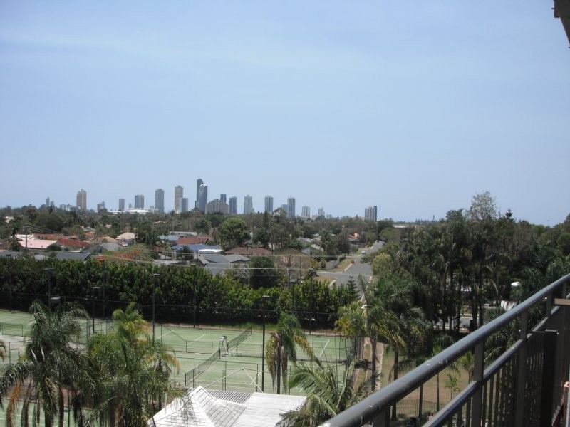 Clear Island Waters QLD 4226