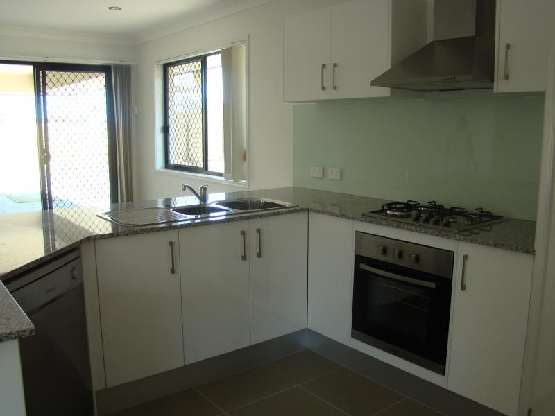 7 Lygon Place, Kallangur QLD 4503