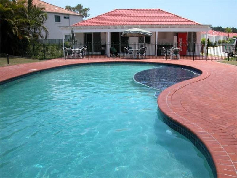 Ashmore QLD 4214
