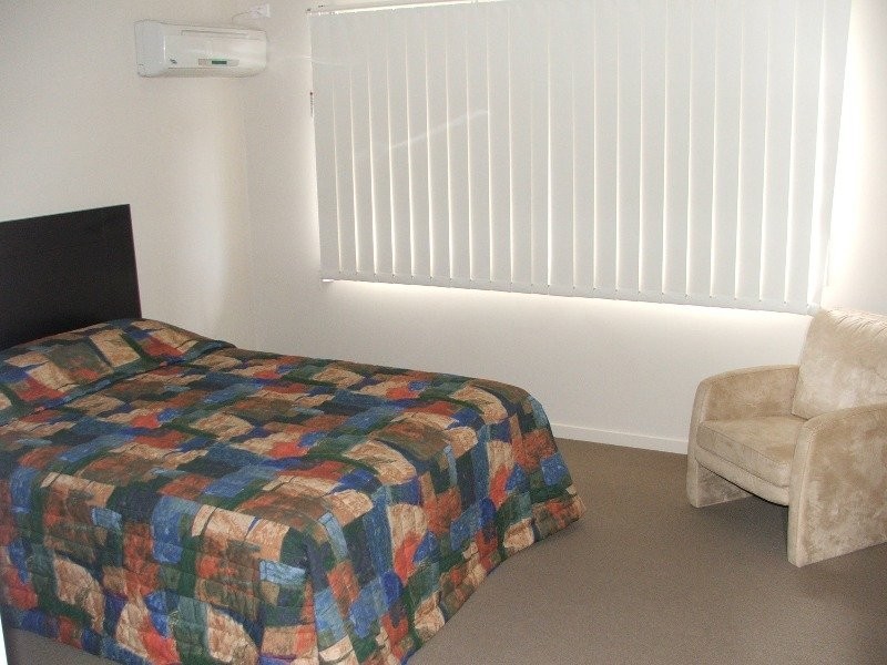 1 Ibis Boulevard, Eli Waters QLD 4655