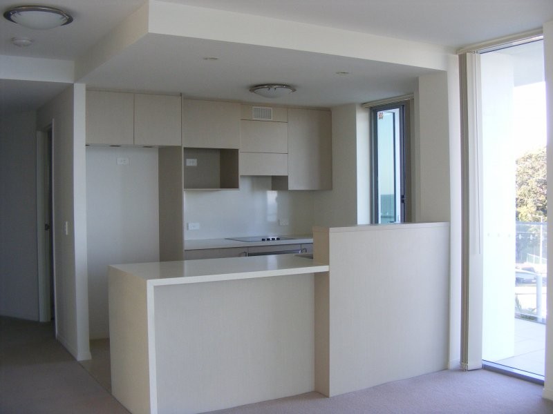 14 Oxley Ave, Woody Point QLD 4019