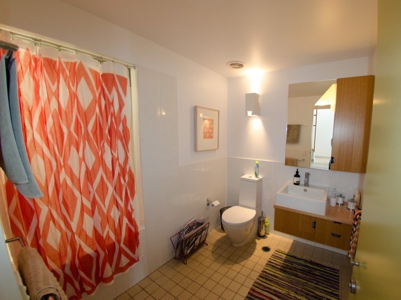 8 Skyring Terrace, Teneriffe QLD 4005