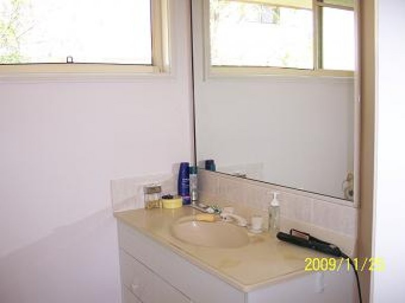 279 Cotlew St. West, Ashmore QLD 4214