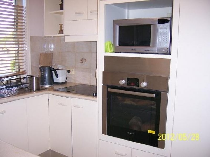 279 Cotlew St. West, Ashmore QLD 4214
