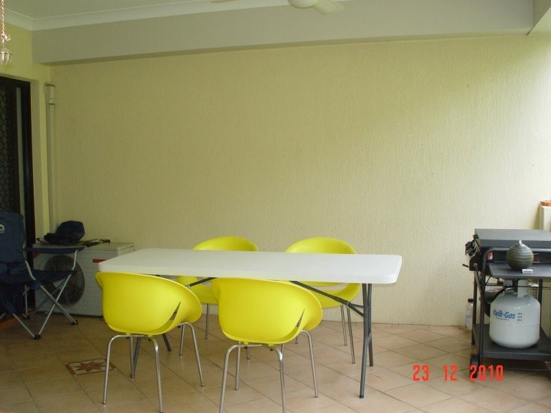 321-325 Hawthorne Road, Hawthorne QLD 4171