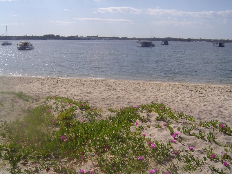 140 MARINE PARADE, Southport QLD 4215