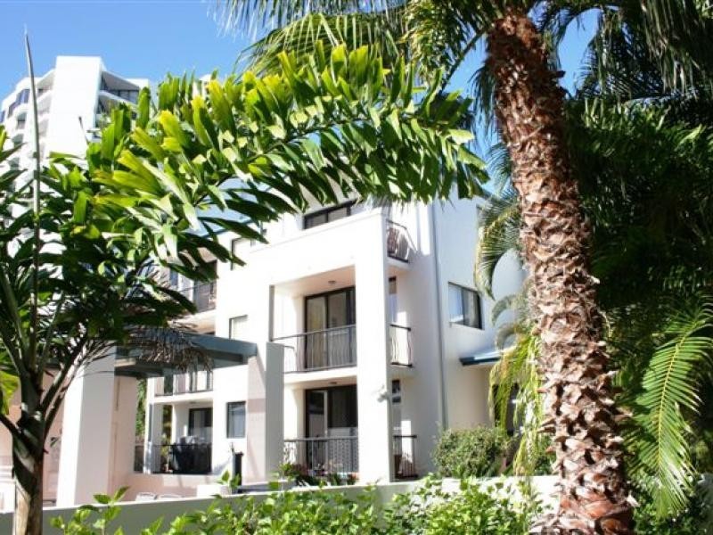 38 Labrador Street, Labrador QLD 4215