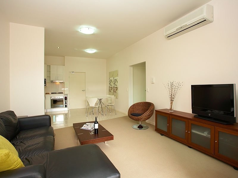 28 Ferry Rd, West End QLD 4101