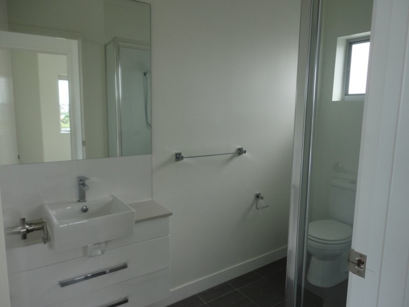 28 Carl Street, Woolloongabba QLD 4102