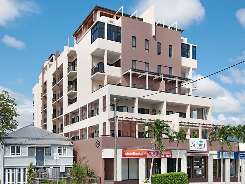 93-95 McLeod Street, Cairns QLD 4870