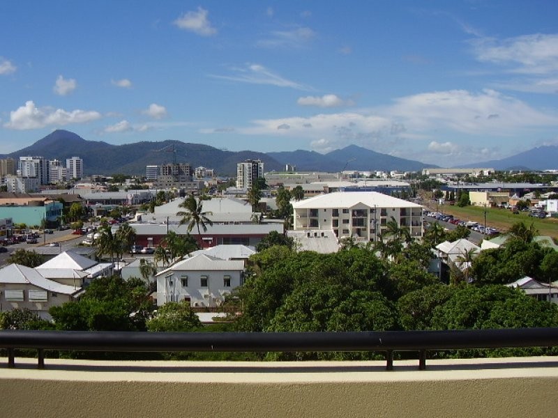 93-95 McLeod Street, Cairns QLD 4870