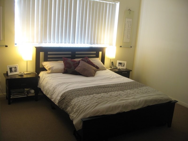 2 Henry Street, Redcliffe QLD 4020