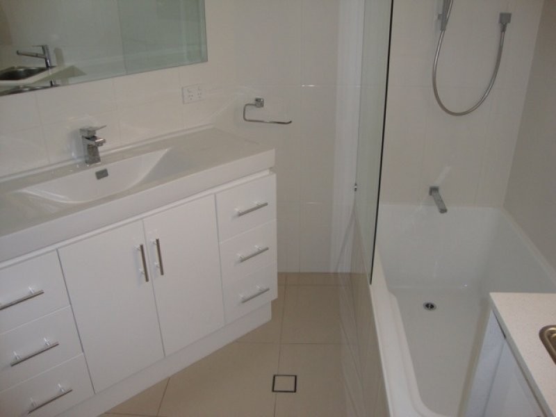 134 Macquarie Street, St Lucia QLD 4067
