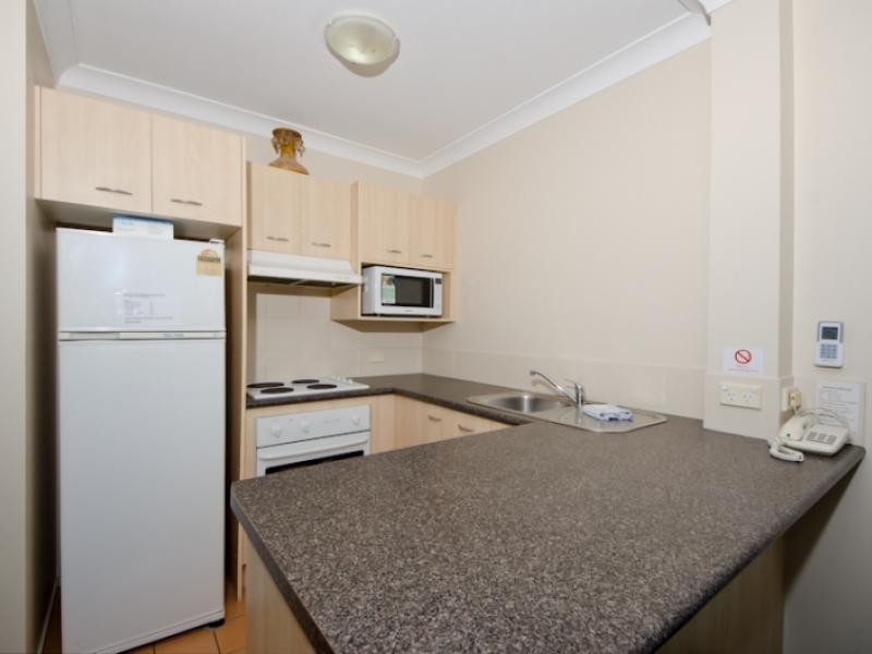 9-13 Margaret Avenue, Broadbeach QLD 4218