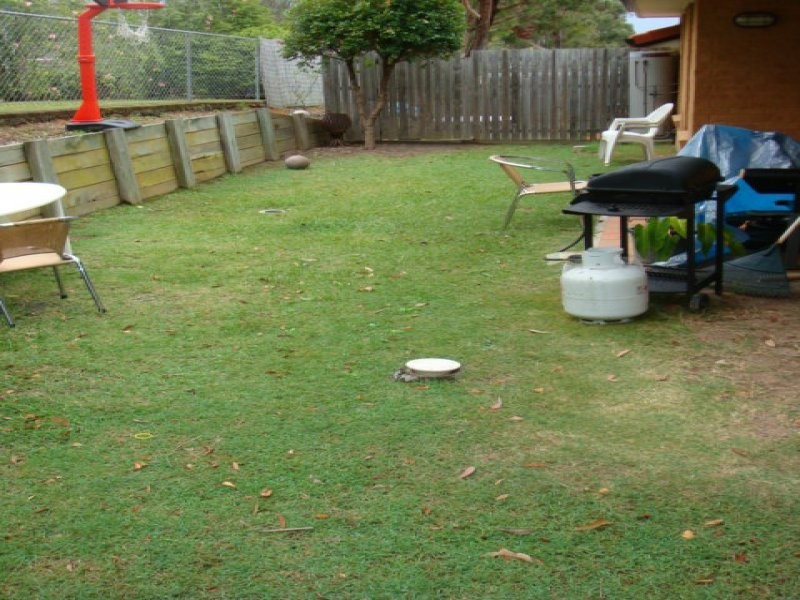 20 BROWN STREET, Labrador QLD 4215