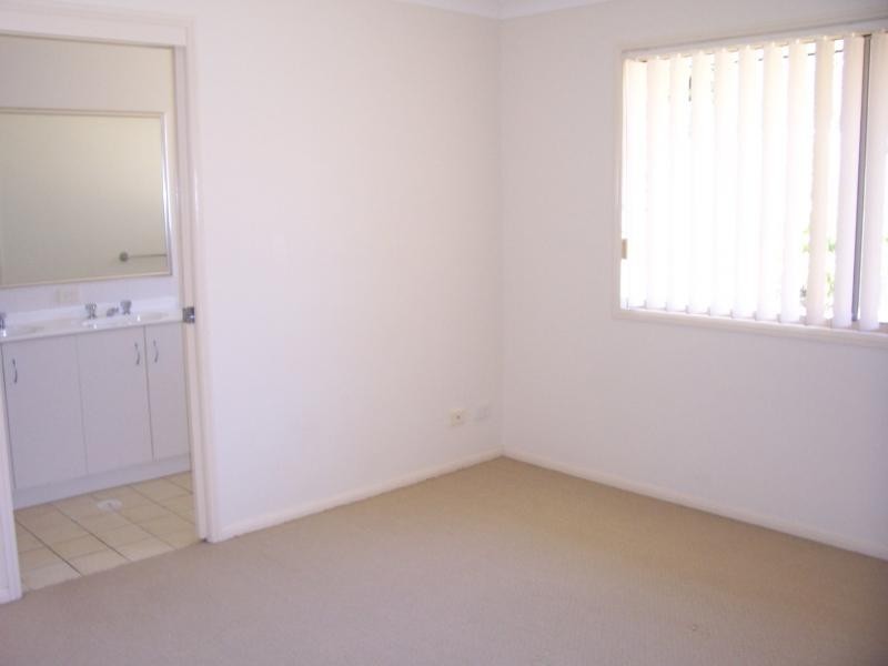 44 Mclaren Rd., Nerang QLD 4211