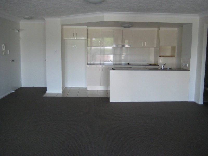 35 Hamilton Road, Moorooka QLD 4105