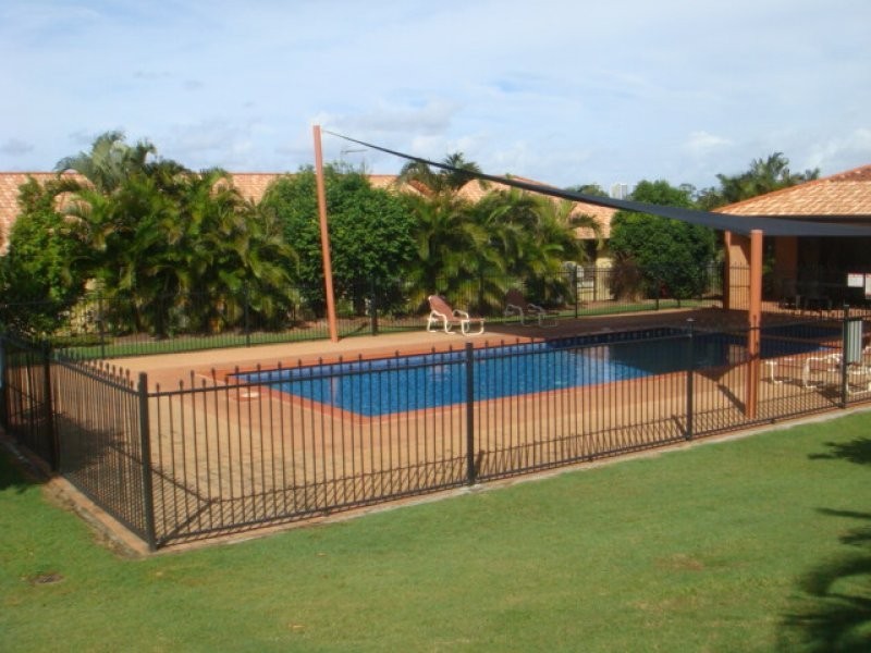 20 BROWN STREET, Labrador QLD 4215