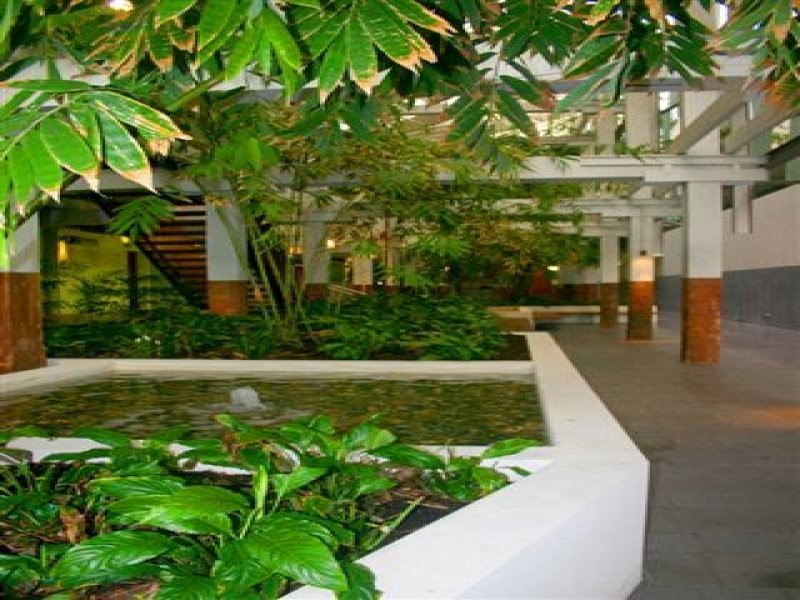 8 Skyring Terrace, Teneriffe QLD 4005