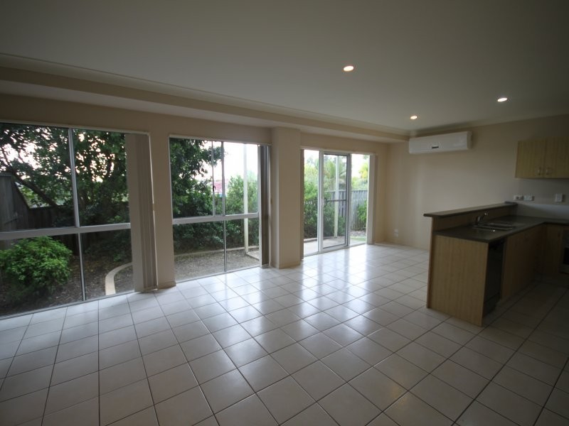 1 Sauvignon Parade, Upper Coomera QLD 4209