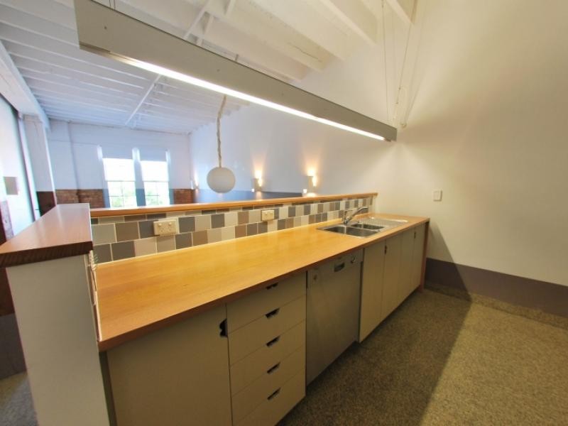 8 Skyring Terrace, Teneriffe QLD 4005