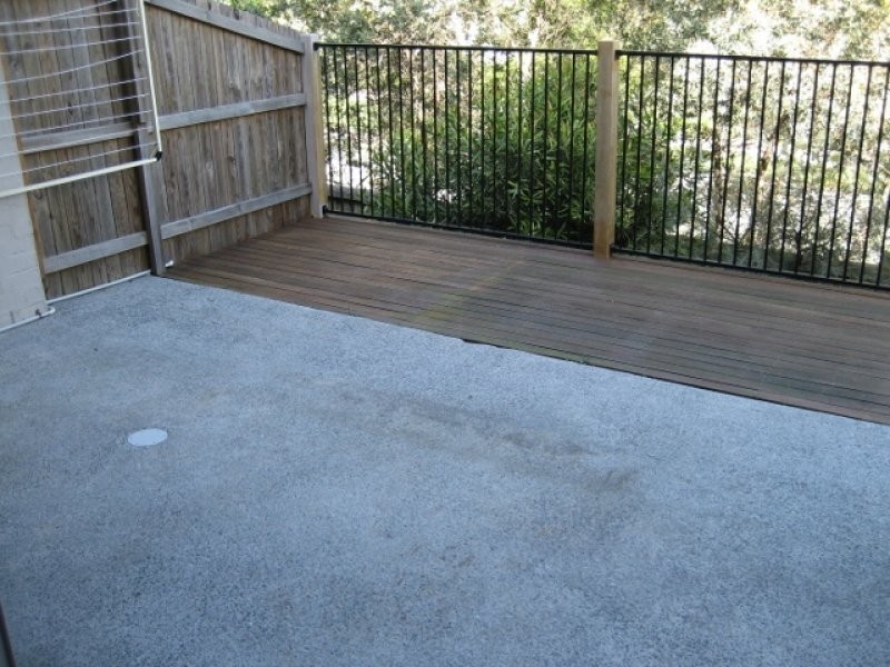 2 Toohey Street, Pacific Pines QLD 4211