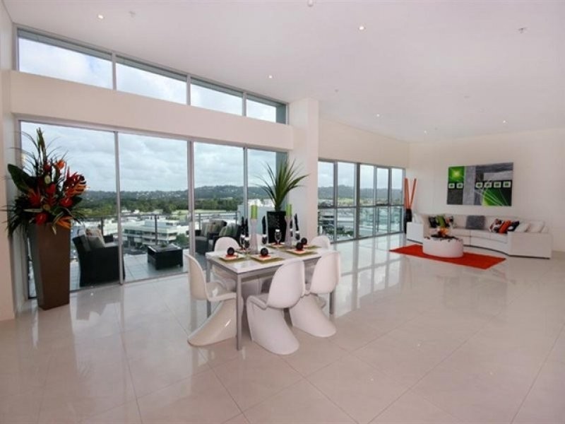 1-7 Duporth Avenue, Maroochydore QLD 4558