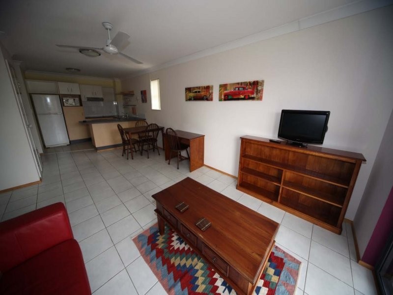 300 Sir Fred Schonell Drive, St Lucia QLD 4067
