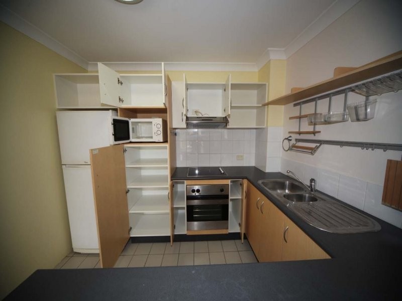 300 Sir Fred Schonell Drive, St Lucia QLD 4067