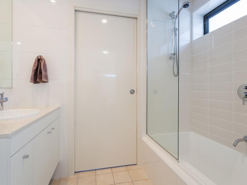 16 Surbiton Court, Carindale QLD 4152