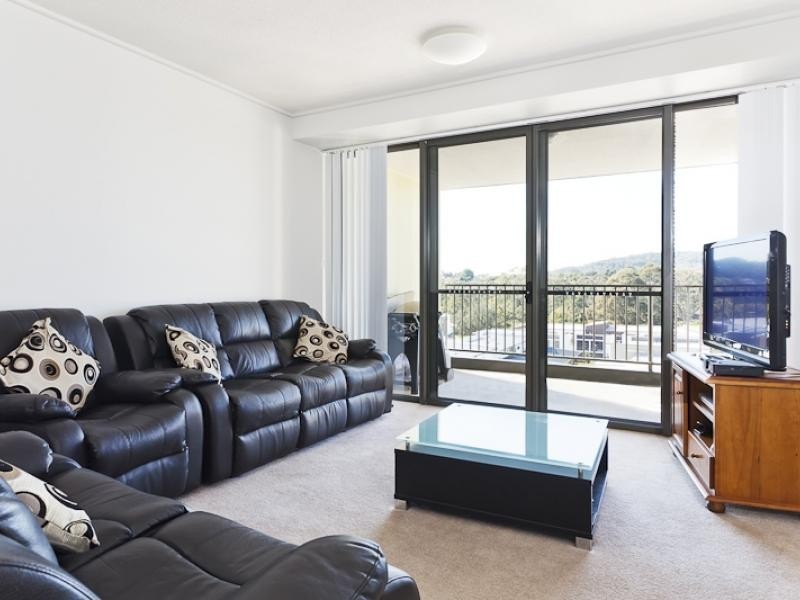 16 Surbiton Court, Carindale QLD 4152