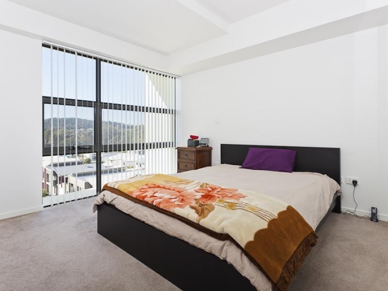 16 Surbiton Court, Carindale QLD 4152