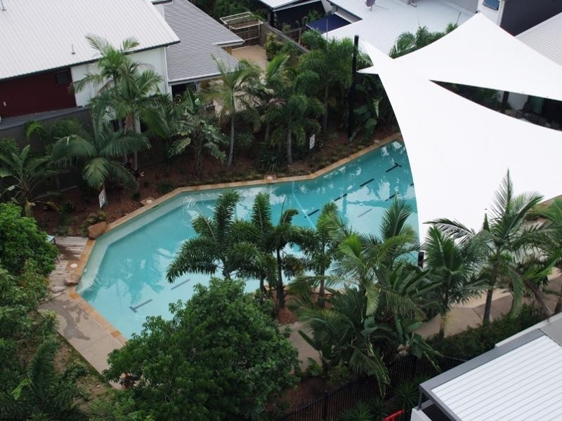 16 Surbiton Court, Carindale QLD 4152