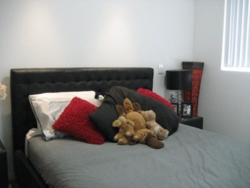 16 Surbiton Court, Carindale QLD 4152