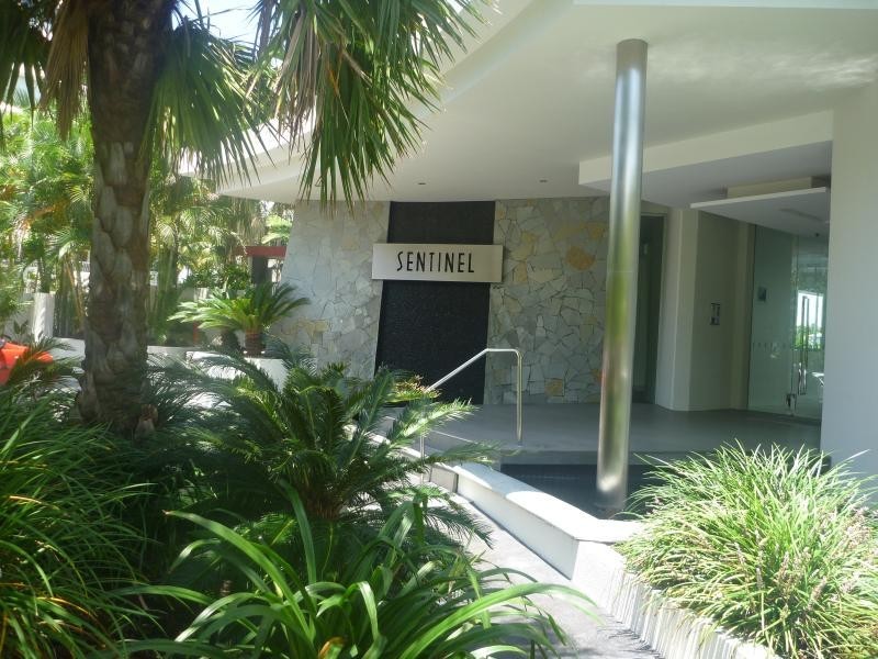 40 RIVERVIEW PDE, Surfers Paradise QLD 4217