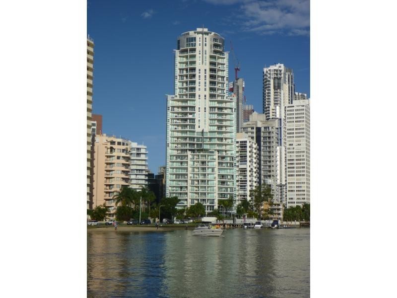40 RIVERVIEW PDE, Surfers Paradise QLD 4217