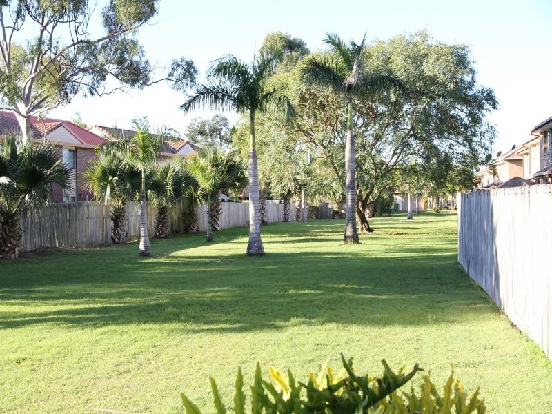 643 Pine Ridge Road, Biggera Waters QLD 4216