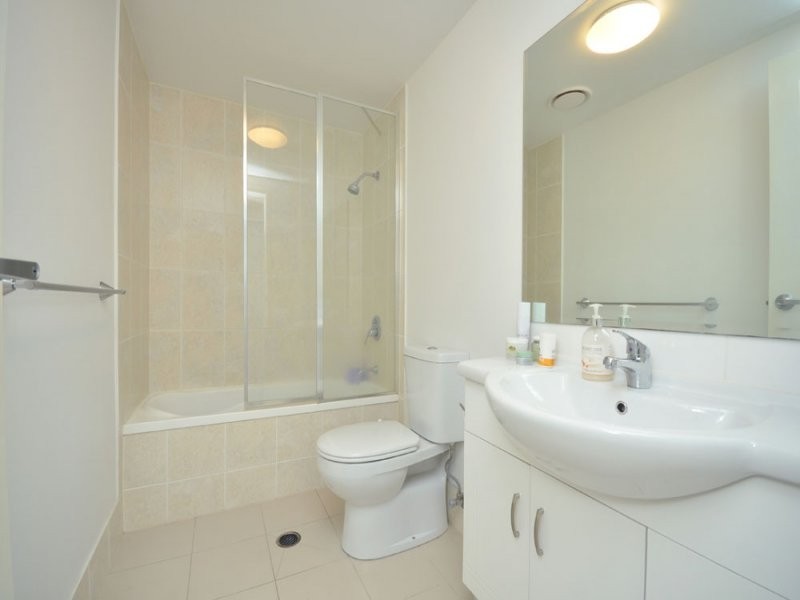 27 Berwick St, Fortitude Valley QLD 4006