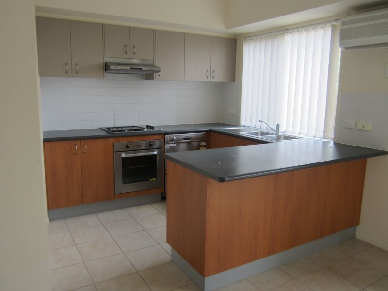 71 Johnston St, Carina QLD 4152