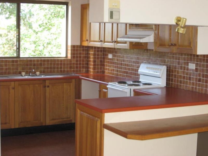 111 Markeri Street, Mermaid Waters QLD 4218