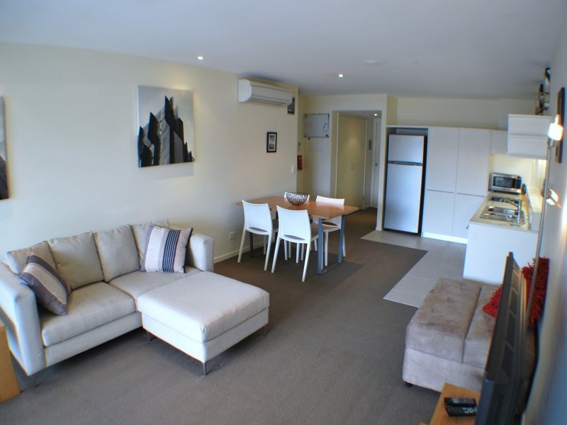 8 Musgrave St, West End QLD 4101