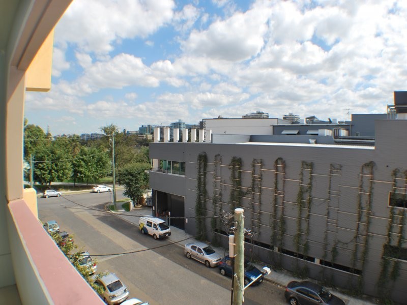 8 Musgrave St, West End QLD 4101