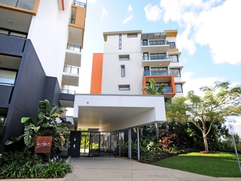 10 Pidgeon Close, West End QLD 4101