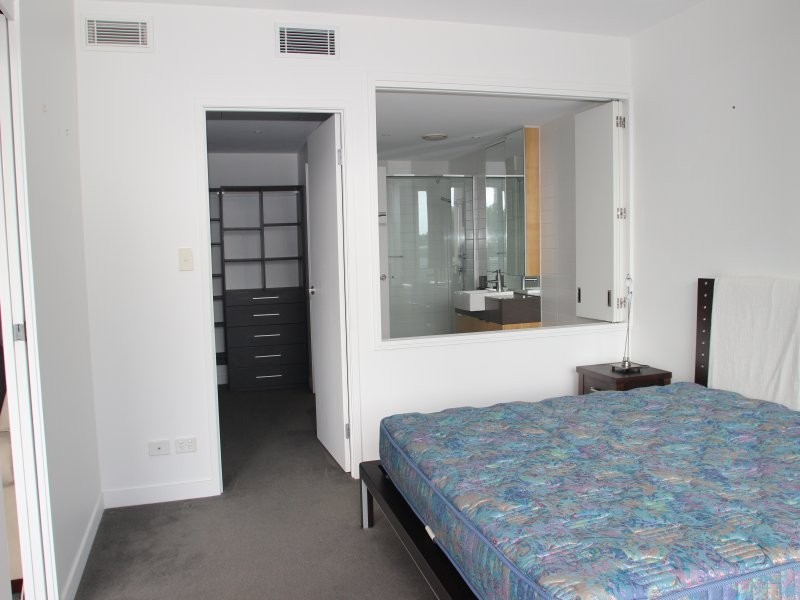 10 Pidgeon Close, West End QLD 4101