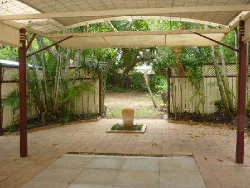 14 Haynes Street, Point Vernon QLD 4655