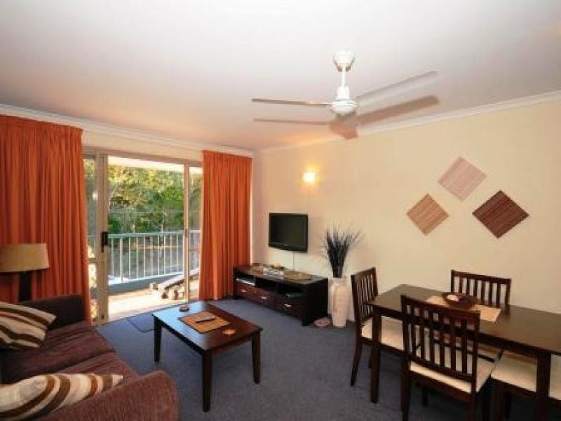 383 The Esplanade, Torquay QLD 4655