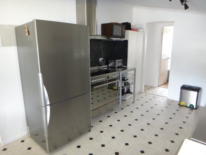 1360 Bribie Island Rd, Ningi QLD 4511